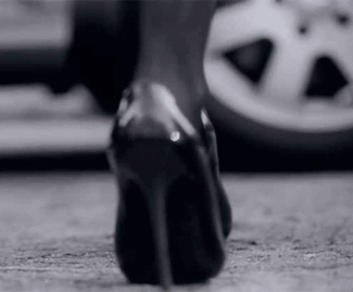 talons hauts aiguille escarpins marcher noir et blanc Image, animated GIF