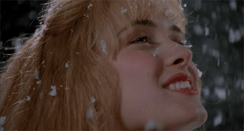 edward aux mains dargent, winona ryder, neige qui tombe, flocons, hiver