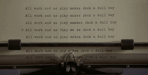 the shining, all work and no play makes jack a dull boy, un tiens vaut mieux que deux tu lauras, machine a ecrire, typewriter