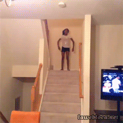 danser, fail, tomber dans les escaliers