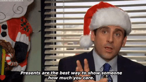 steve carell, bonnet de noel, the office, presents are the best way to show someone how much you care